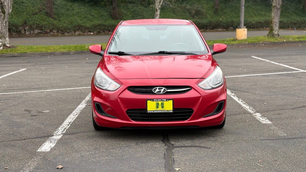 2015 Hyundai Accent Image 8