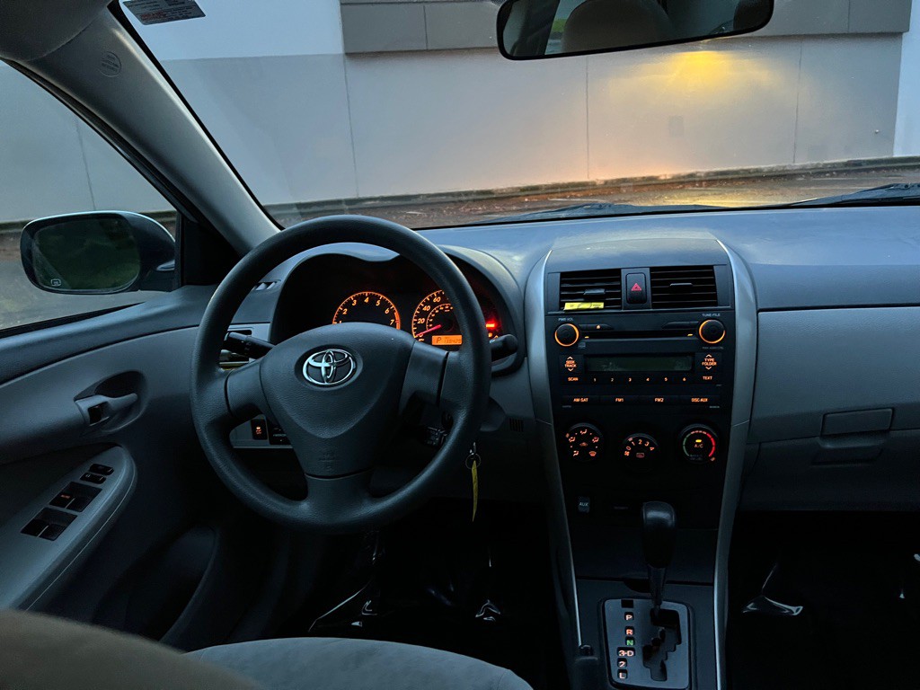 2009 Toyota Corolla Image 12