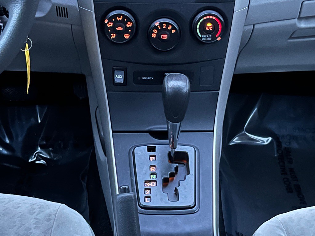 2009 Toyota Corolla Image 14