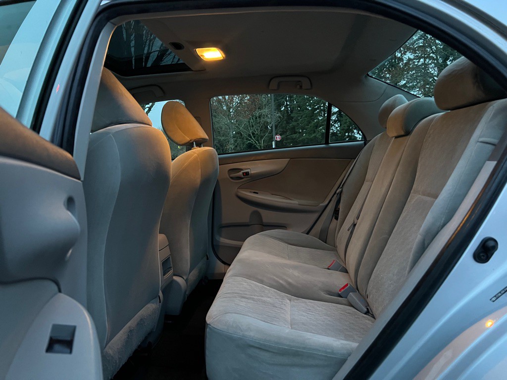 2009 Toyota Corolla Image 15