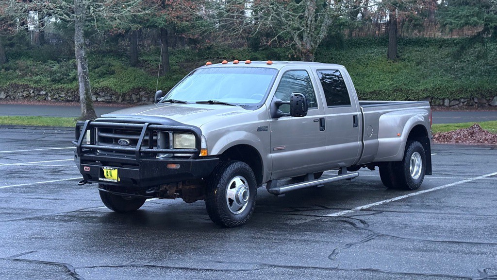 2004 Ford F-350 Image 1