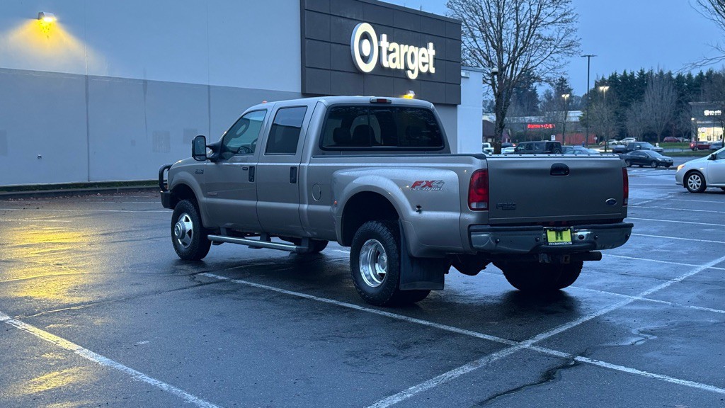 2004 Ford F-350 Image 3