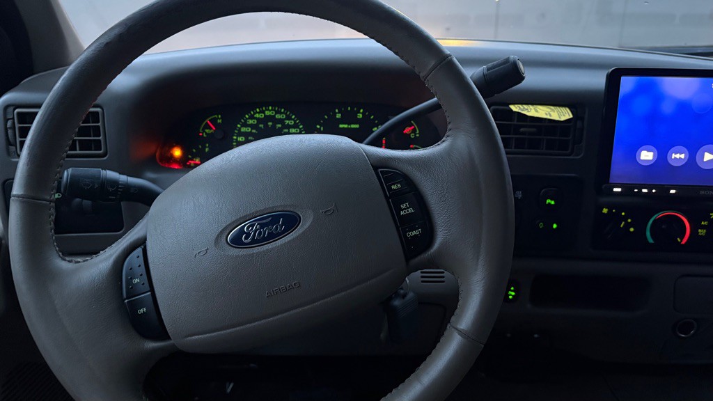 2004 Ford F-350 Image 12