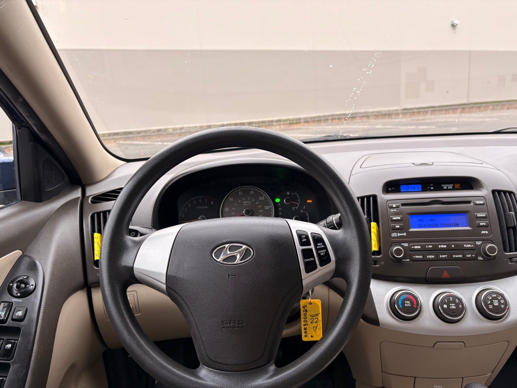 2009 Hyundai Elantra Image 12