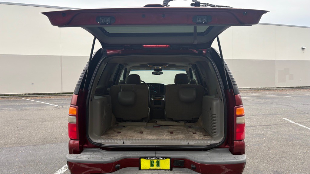 2003 Chevrolet Tahoe Image 17