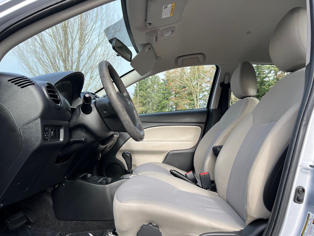 2020 Mitsubishi Mirage Image 9