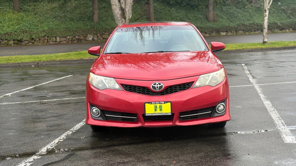 2013 Toyota Camry Image 8