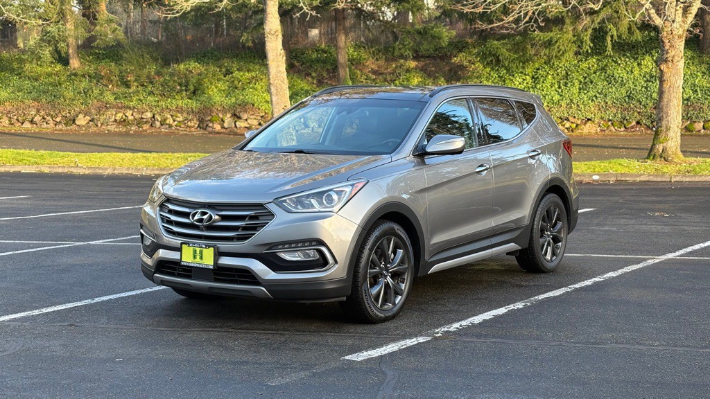 2017 Hyundai Santa Fe Sport Image 1