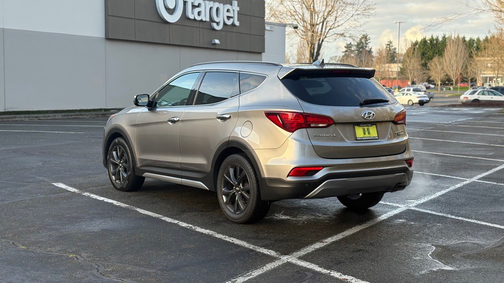 2017 Hyundai Santa Fe Sport Image 3
