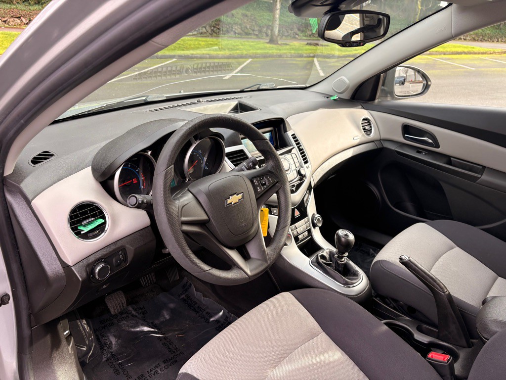 2014 Chevrolet Cruze Image 10