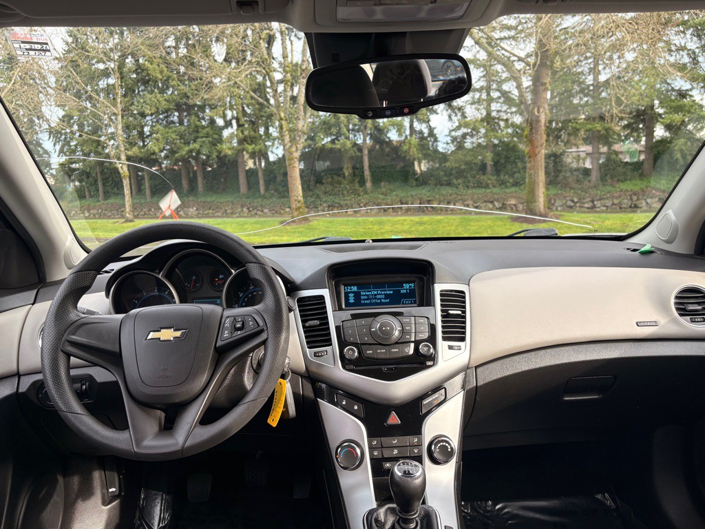 2014 Chevrolet Cruze Image 11