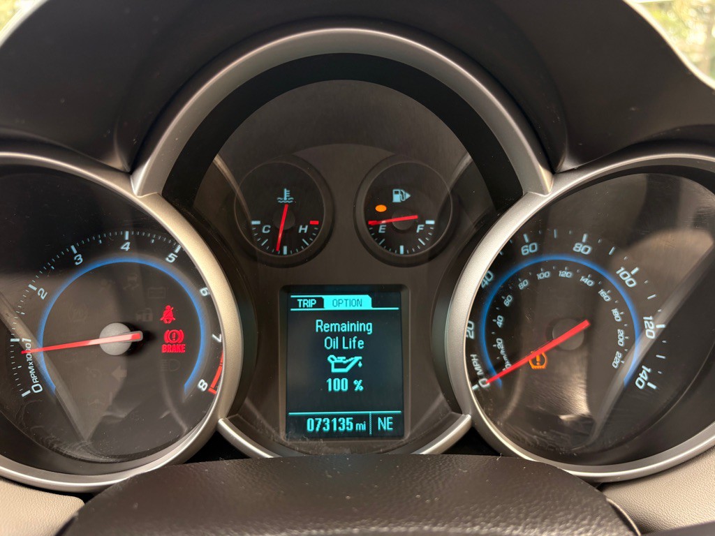 2014 Chevrolet Cruze Image 13