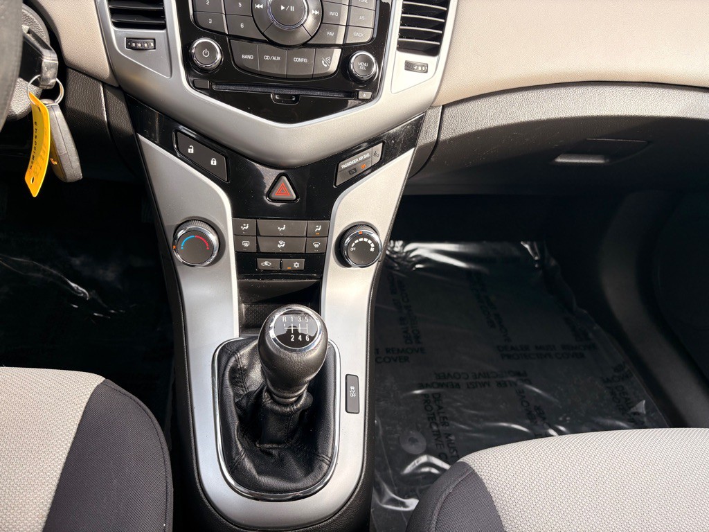 2014 Chevrolet Cruze Image 14