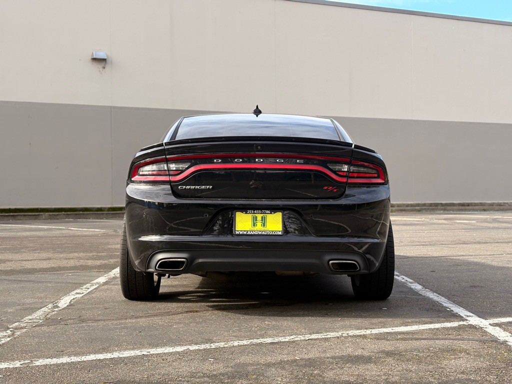2016 Dodge Charger Image 4