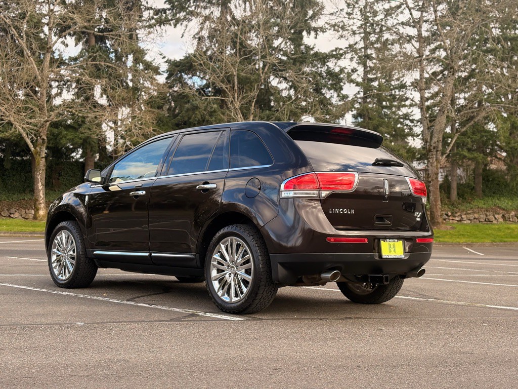 2013 Lincoln MKX Image 3