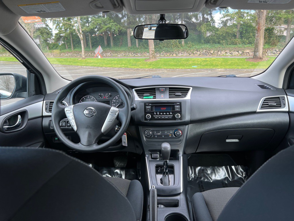 2017 Nissan Sentra Image 11