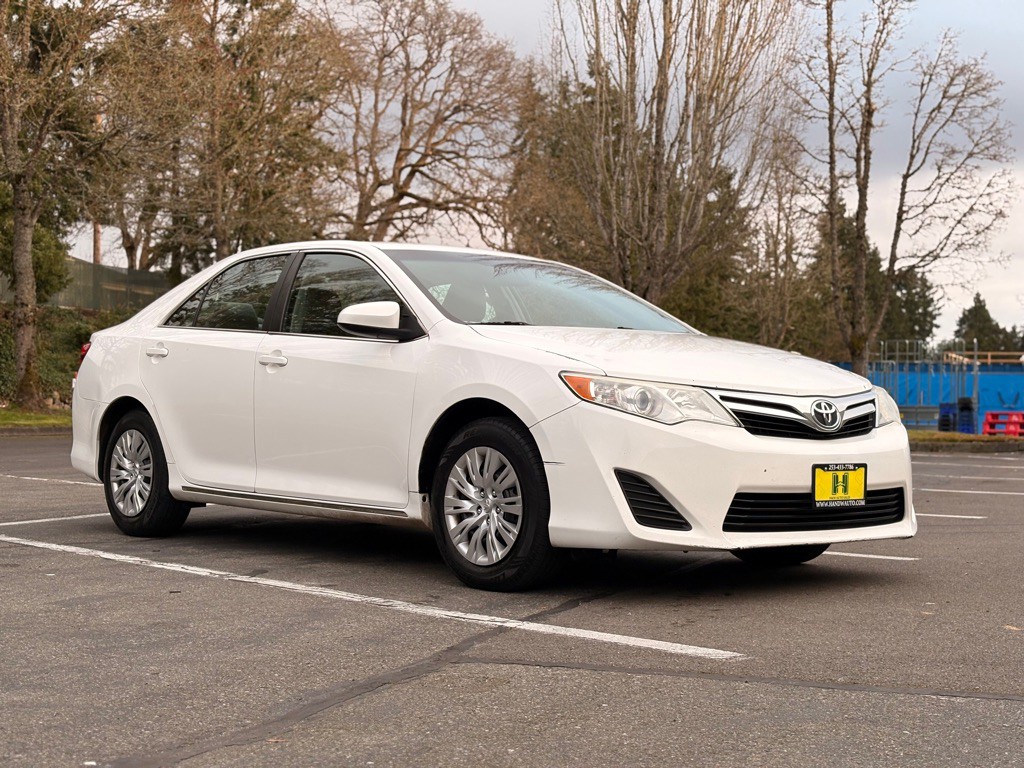 2014 Toyota Camry Image 7