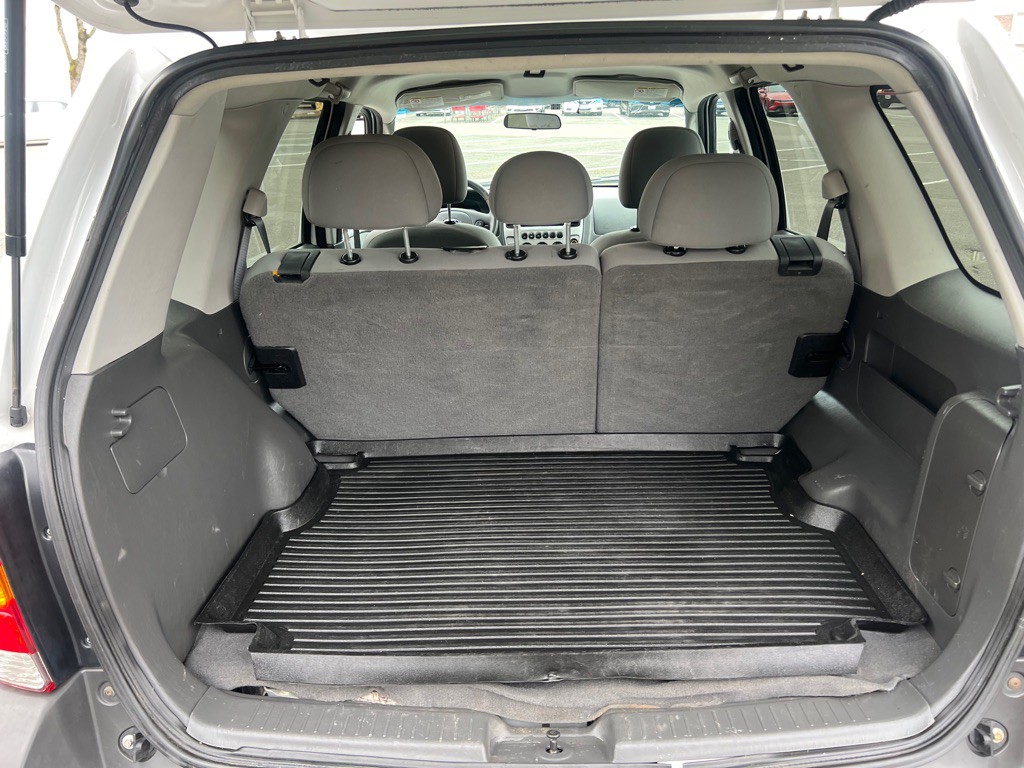2006 Ford Escape Image 17