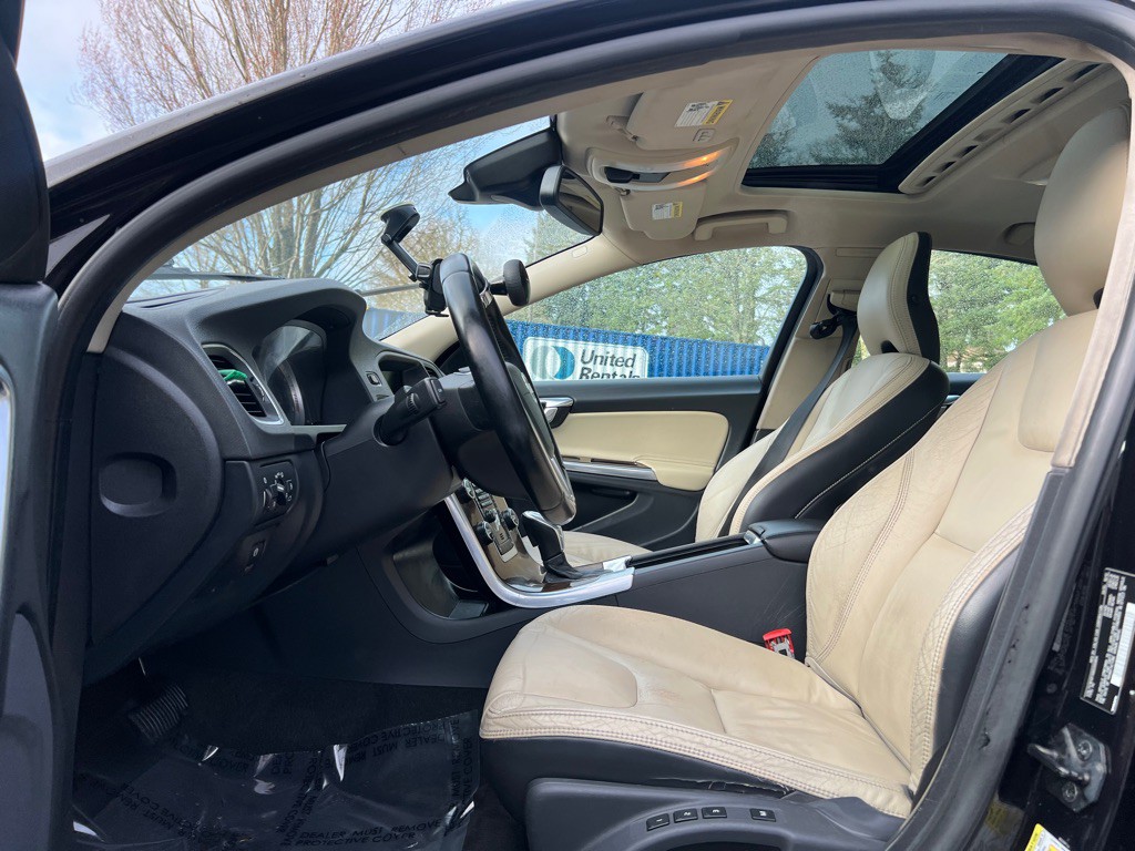 2013 Volvo S60 Image 9