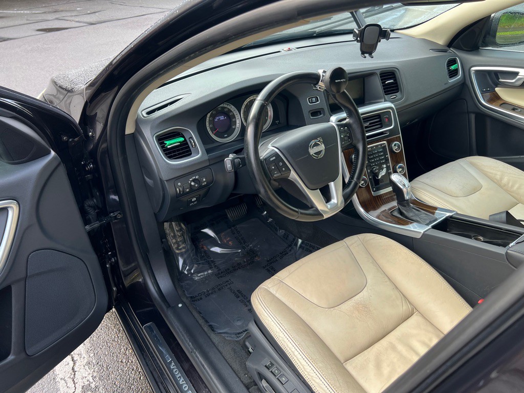 2013 Volvo S60 Image 10