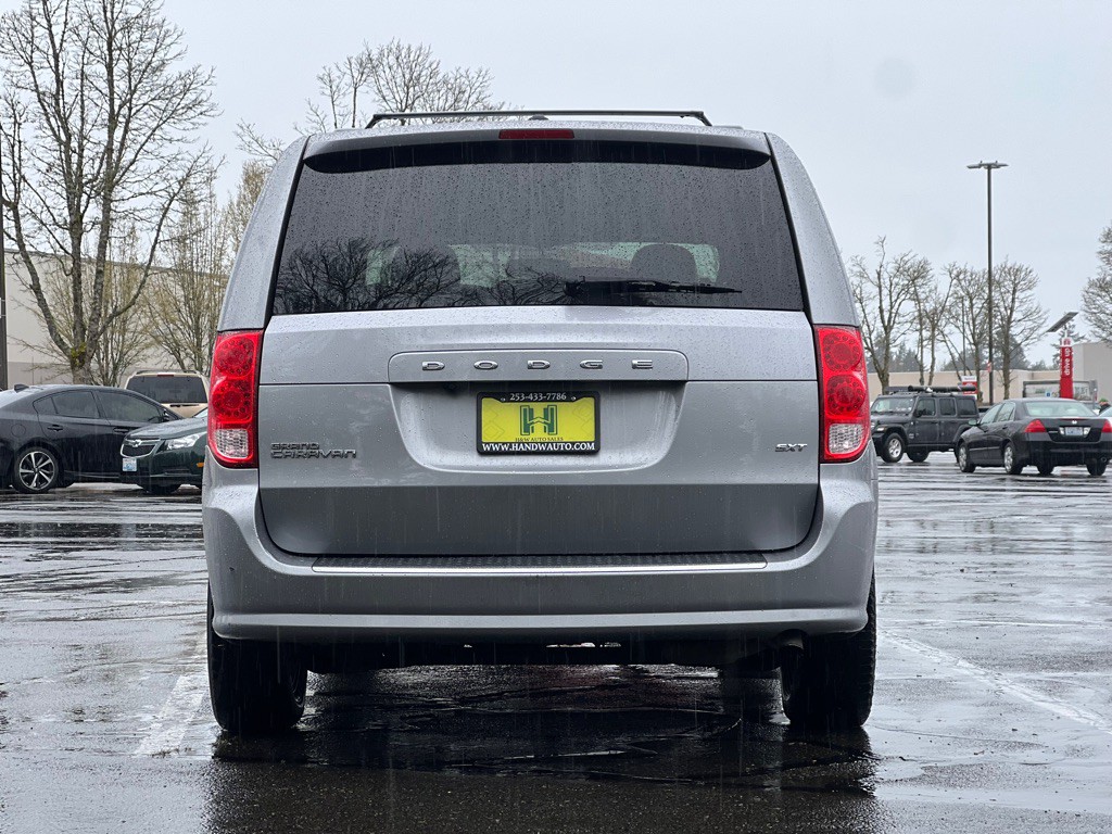 2016 Dodge Grand Caravan Image 4