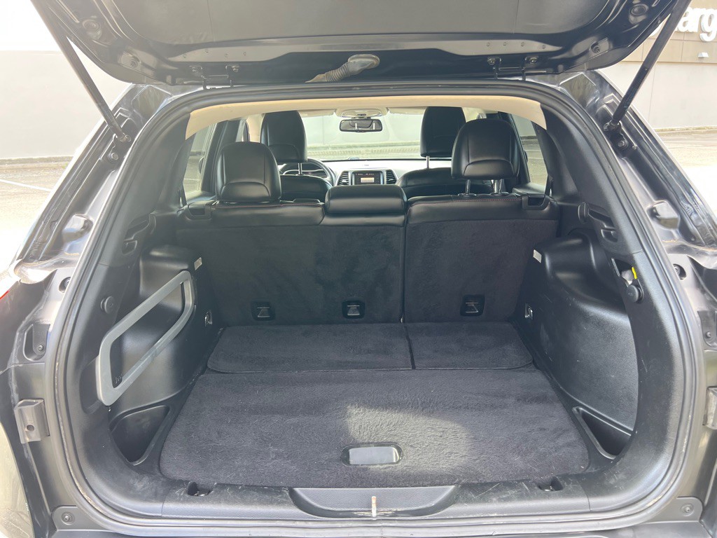 2015 Jeep Cherokee Image 19