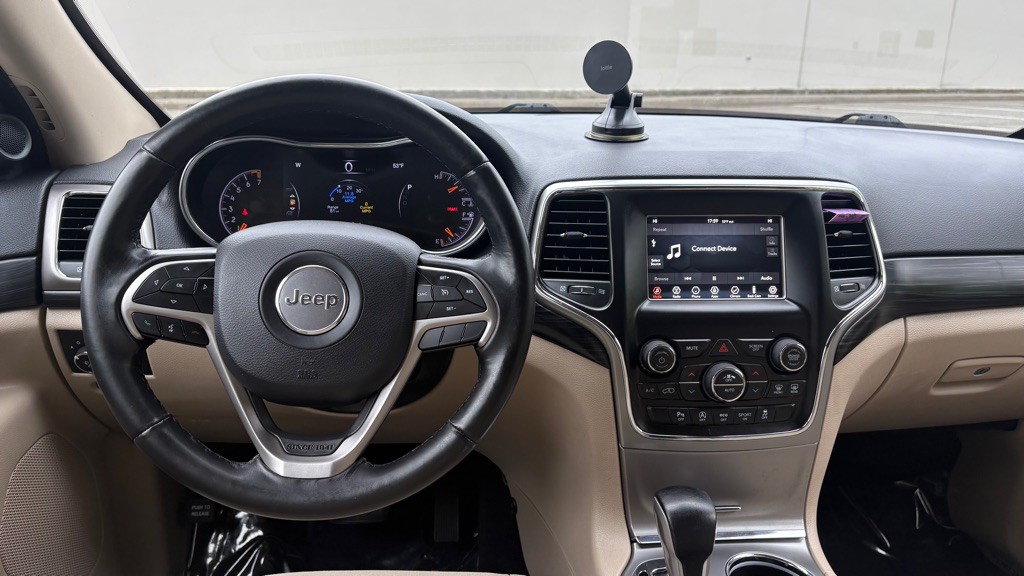 2020 Jeep Grand Cherokee Image 11