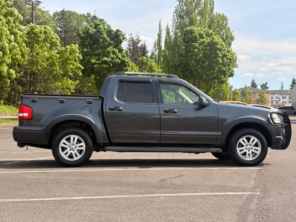 2010 Ford Explorer Image 6