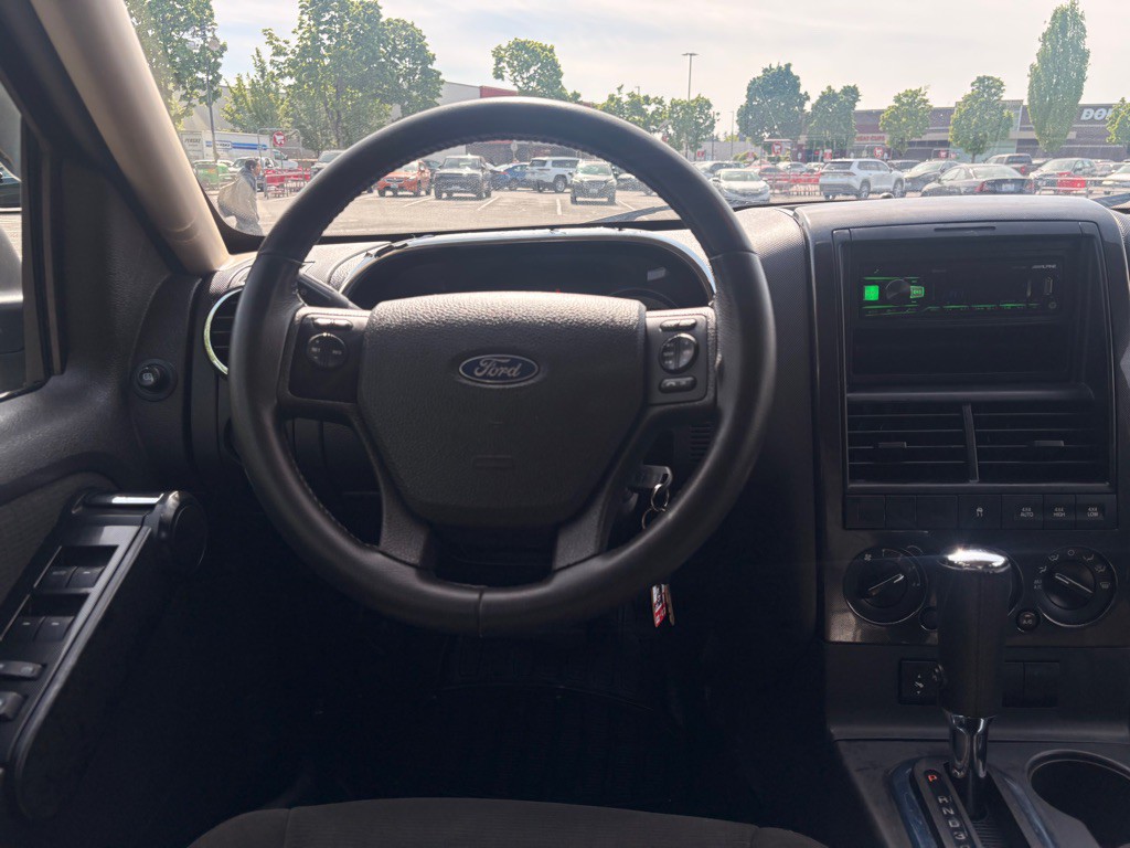 2010 Ford Explorer Image 14