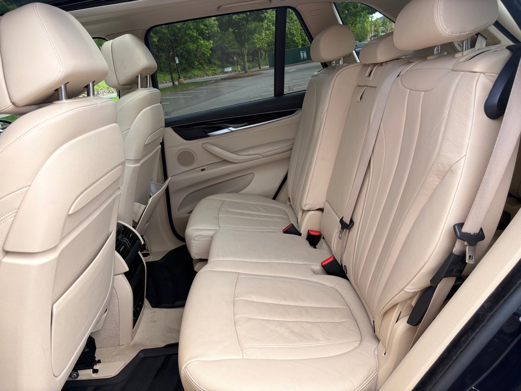 2015 BMW X5 Image 15