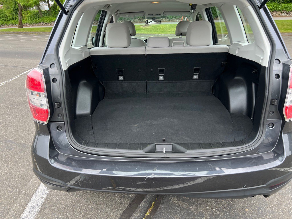 2014 Subaru Forester Image 15