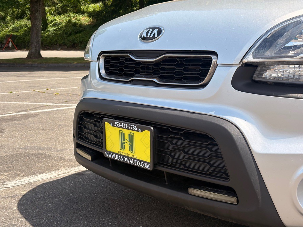 2013 Kia Soul Image 16