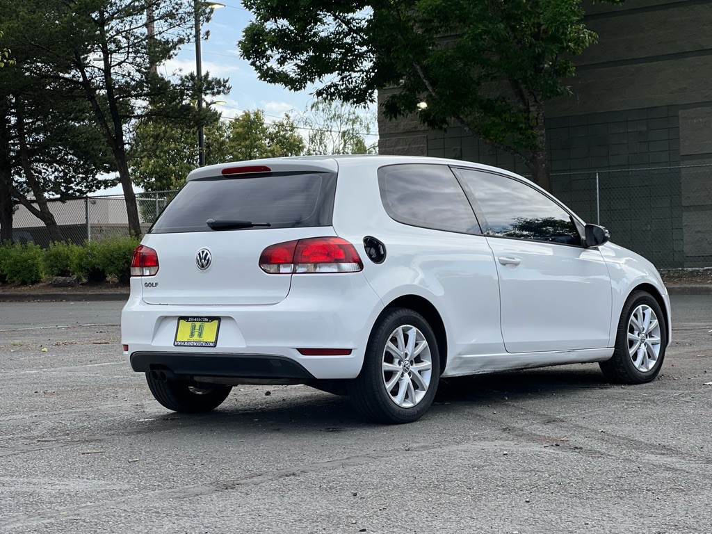 2013 Volkswagen Golf Image 5