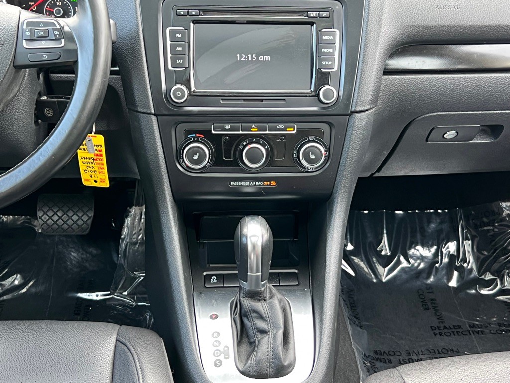 2012 Volkswagen Jetta Image 14