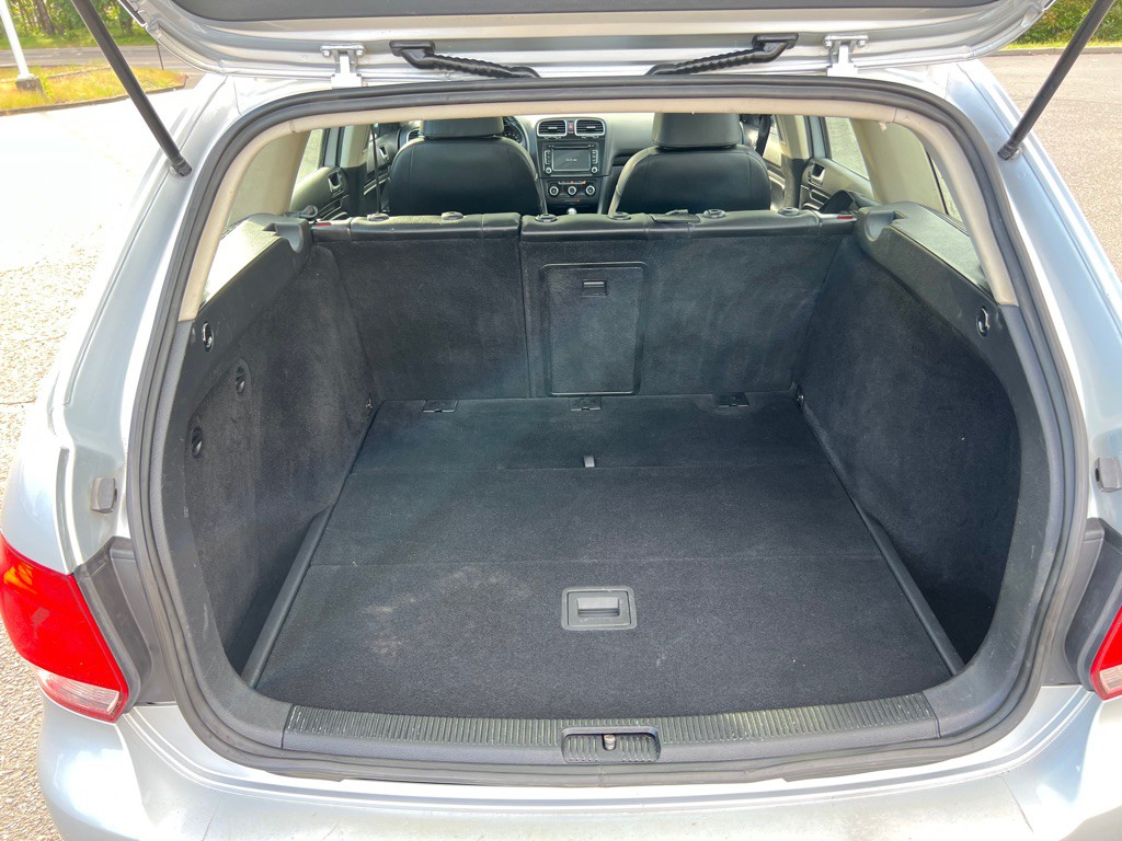 2012 Volkswagen Jetta Image 17