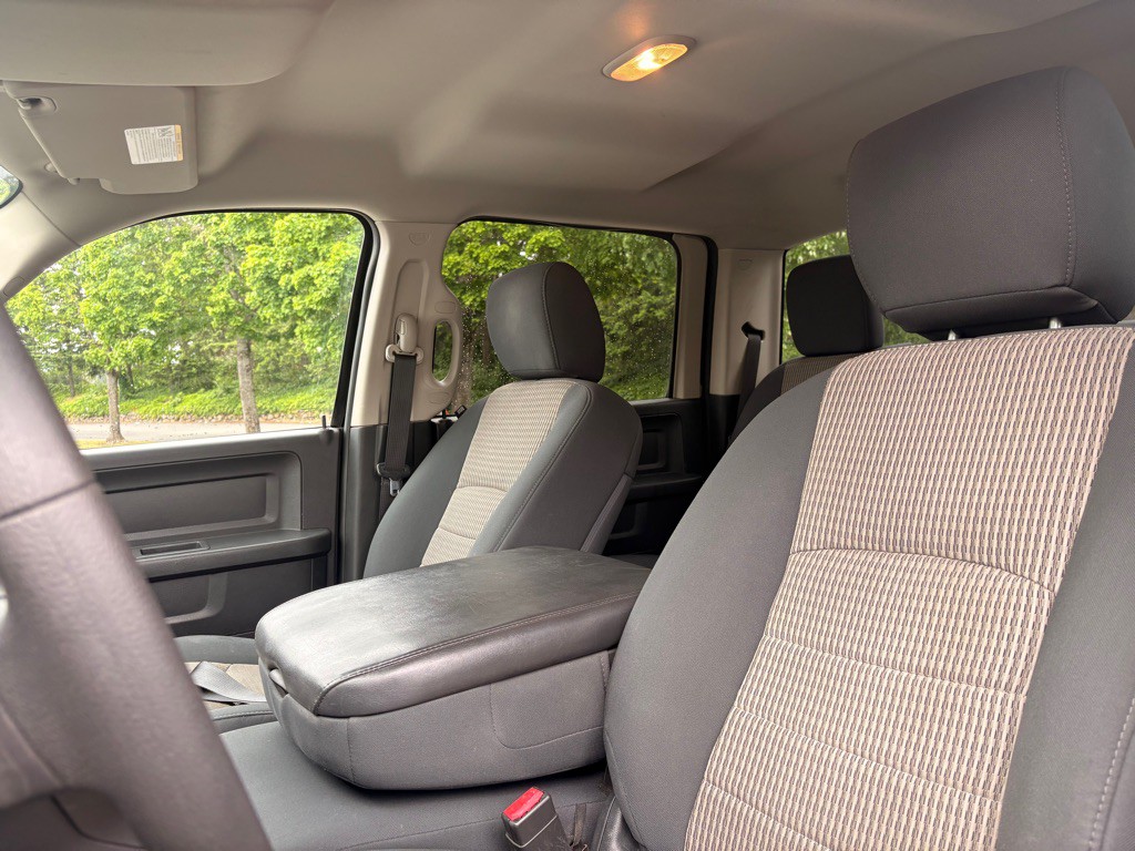 2012 Dodge Ram 1500 Image 11