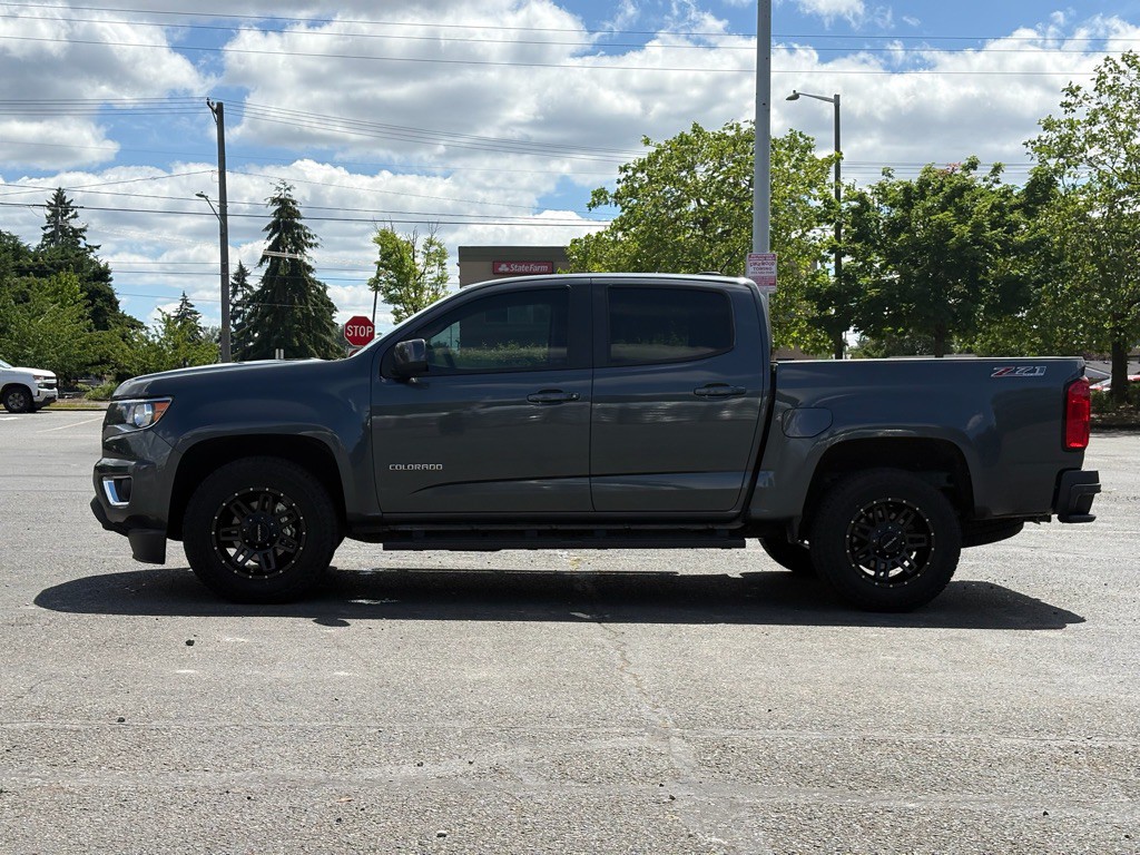 2016 Chevrolet Colorado Image 2