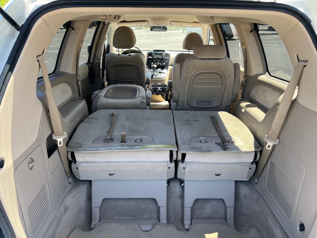 2006 Kia Sedona Image 14