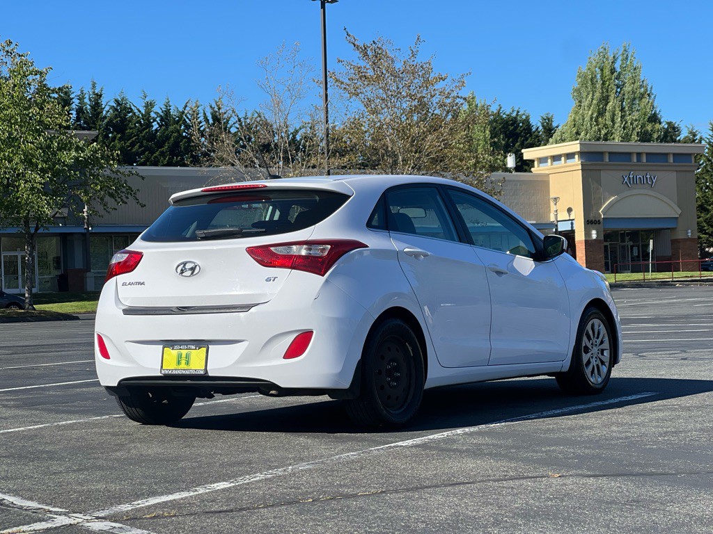2016 Hyundai Elantra Image 6
