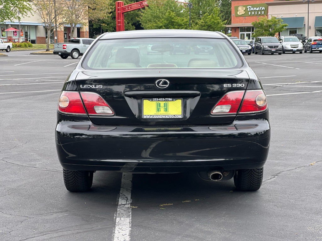 2004 Lexus ES Image 4