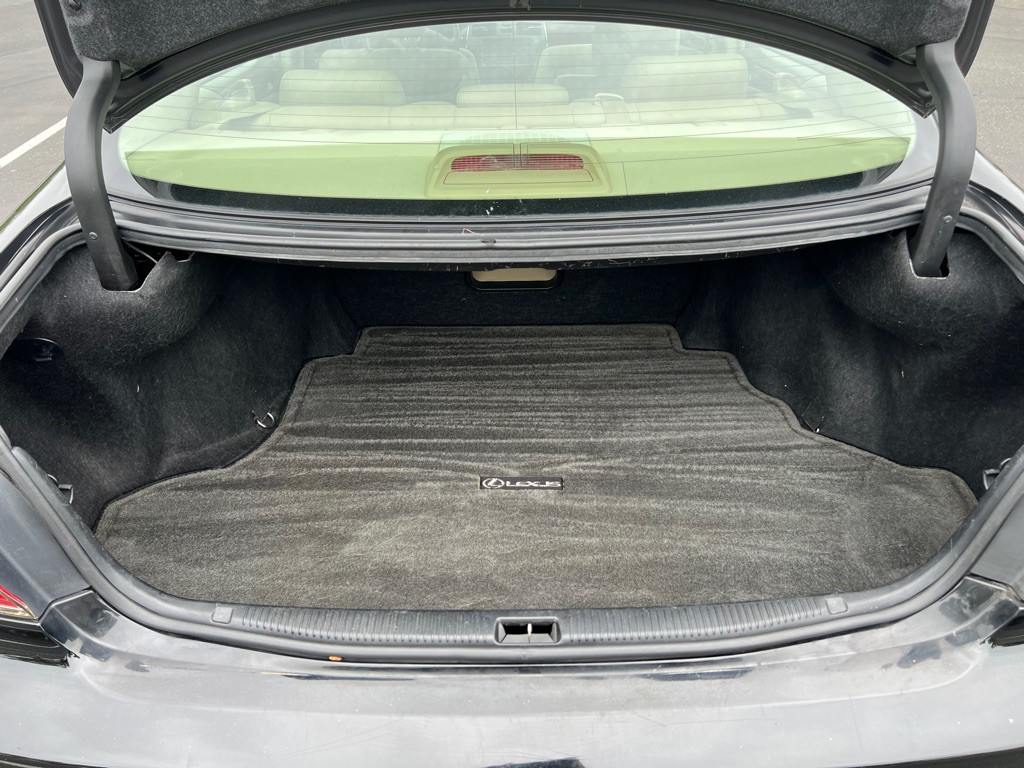 2004 Lexus ES Image 17