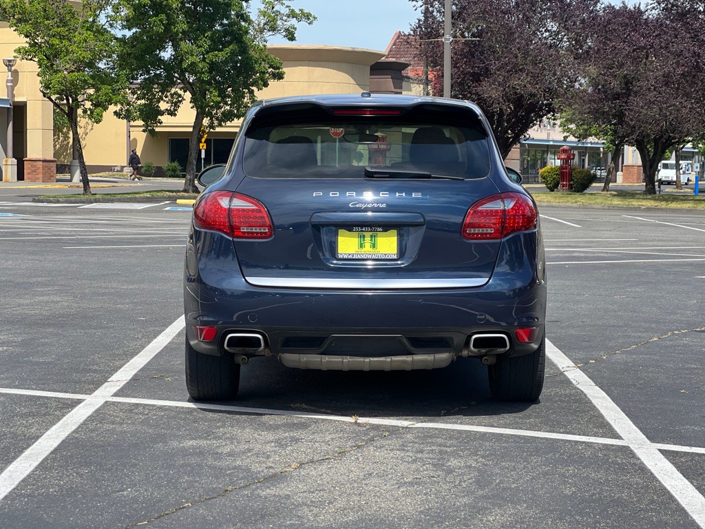 2012 Porsche Cayenne Image 4