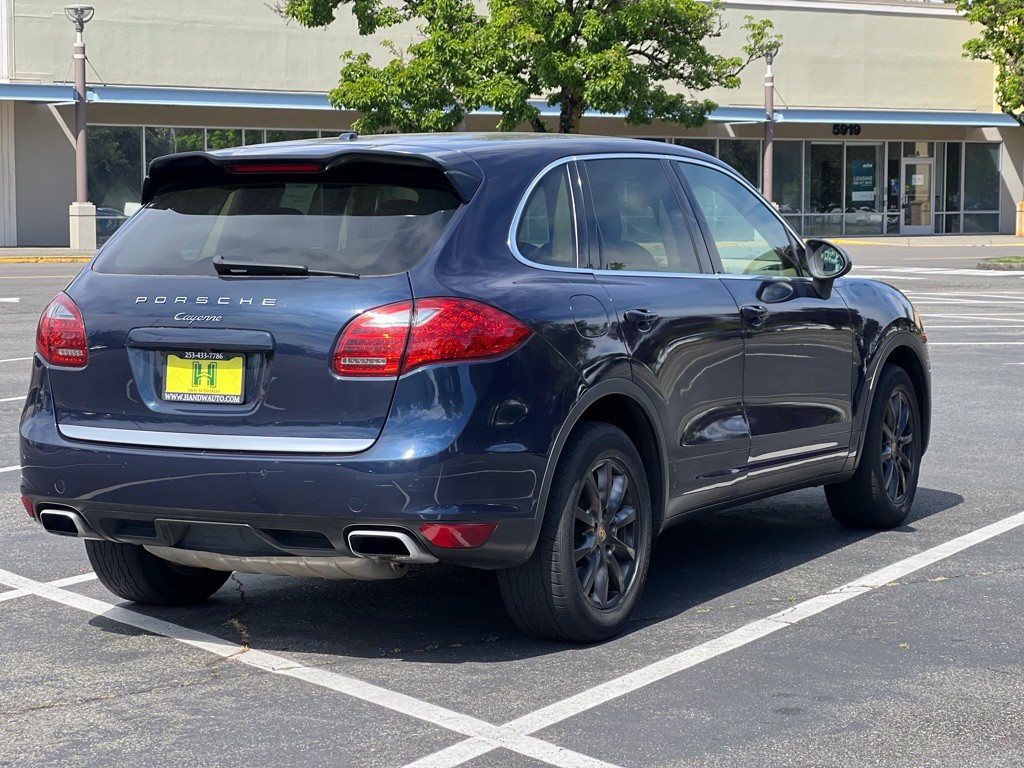 2012 Porsche Cayenne Image 5