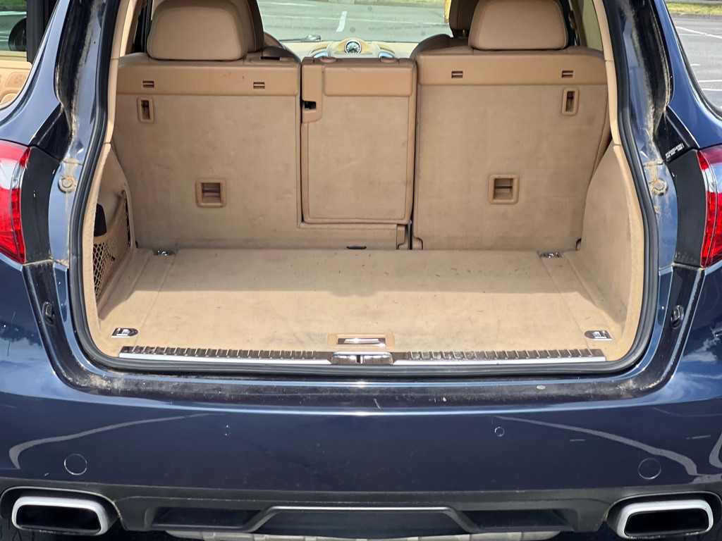 2012 Porsche Cayenne Image 15