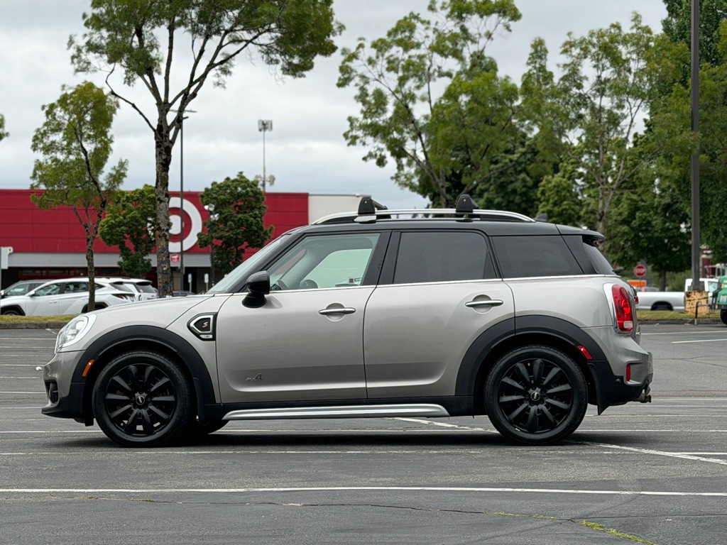 2018 MINI Cooper Image 2