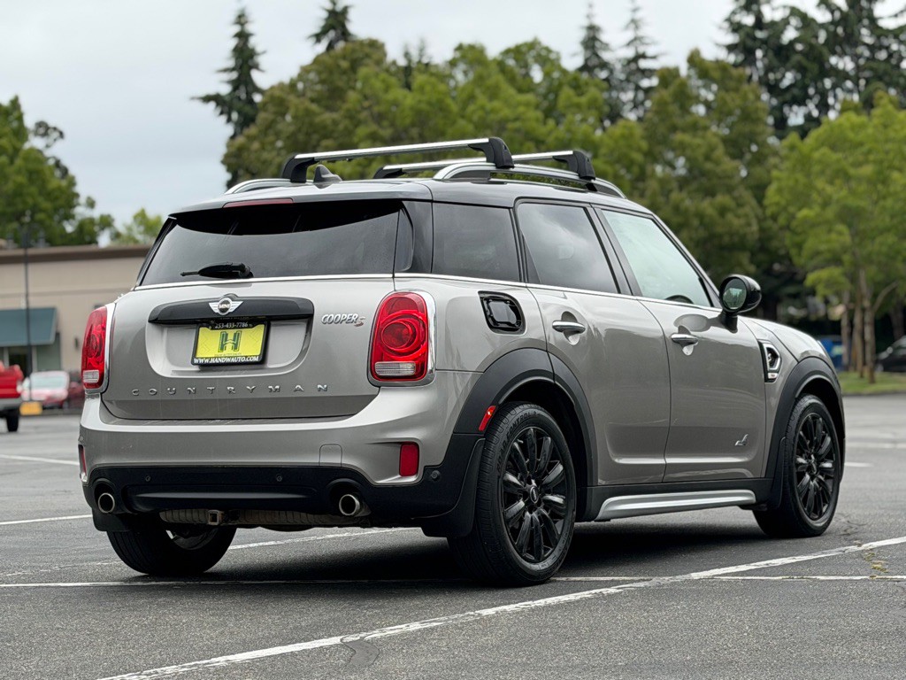 2018 MINI Cooper Image 5