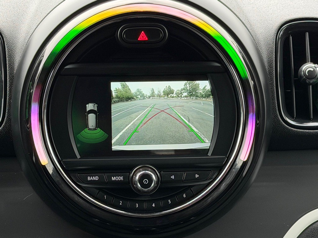 2018 MINI Cooper Image 14