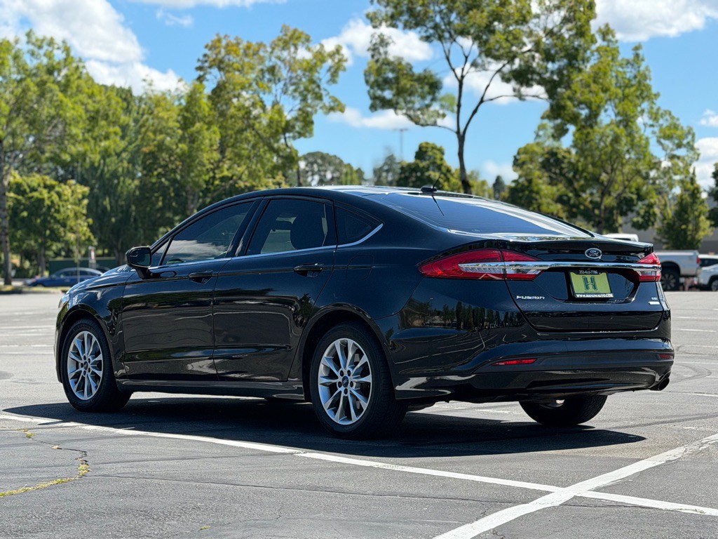 2017 Ford Fusion Image 3