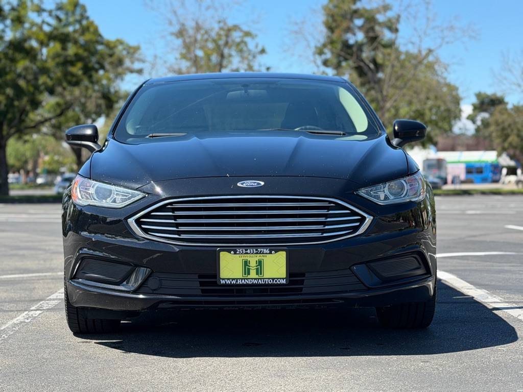 2017 Ford Fusion Image 8
