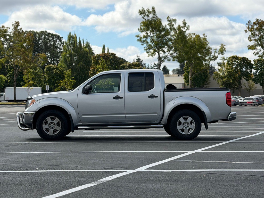 2006 Nissan Frontier Image 2
